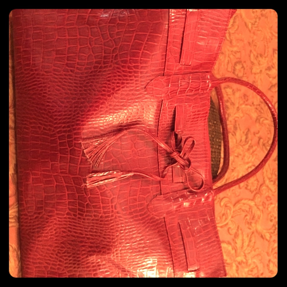 Fabulous shoulder satchel